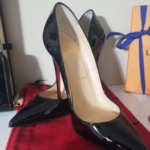So Kate Patent Pointed-Toe Red Sole Pump